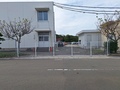 通用門